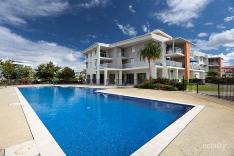 325/66 Sickle Ave, Hope Island, QLD 4212