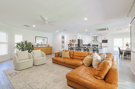 Property photo of 10 Akubra Drive Emerald QLD 4720