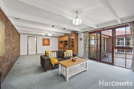 Property photo of 10 Picadilly Place Wheelers Hill VIC 3150