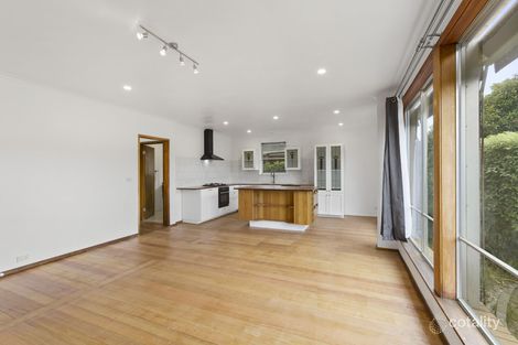 Property photo of 58 Fidge Crescent Breakwater VIC 3219