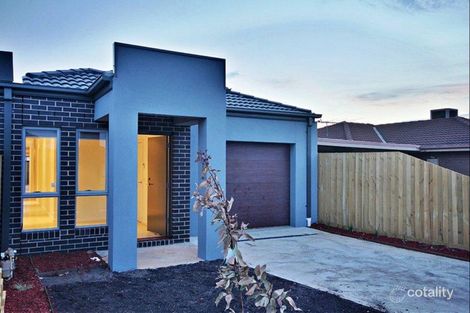2/25 Grace St, Melton South, VIC 3338