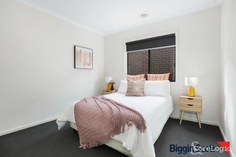 Property photo of 93 Clifton Circuit Tarneit VIC 3029