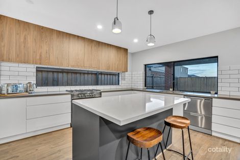 Property photo of 31 Cornhill Parkway Donnybrook VIC 3064