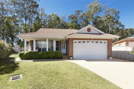 17 John Forrest Pl, Sunshine Bay, NSW 2536