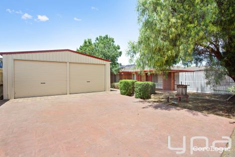 Property photo of 13 Garden Court Werribee VIC 3030