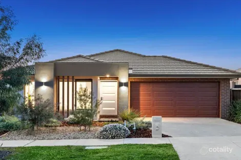 Property photo of 15 Jindabyne Street Armstrong Creek VIC 3217