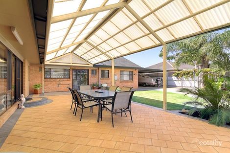4 Oliphant Ave, Oaklands Park, SA 5046