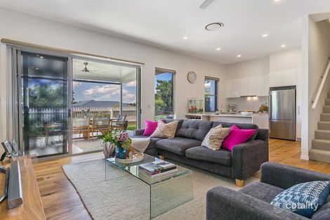 4/693 Seventeen Mile Rocks Rd, Sinnamon Park, QLD 4073