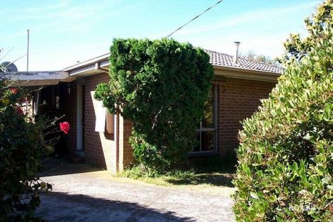 8 Alexander Ave, Mornington, VIC 3931