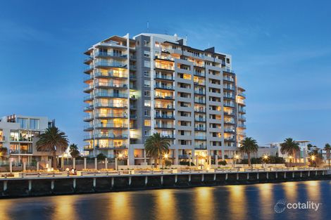 203/127 Beach St, Port Melbourne, VIC 3207