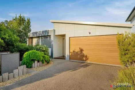 Property photo of 19 Sanctuary Drive Cowes VIC 3922