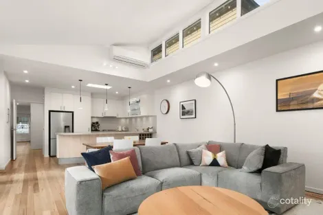 4 Phyllis St, Elwood, VIC 3184