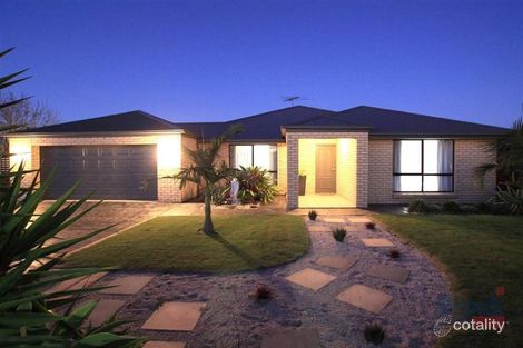 Property photo of 14 Caroline Close Sheidow Park SA 5158