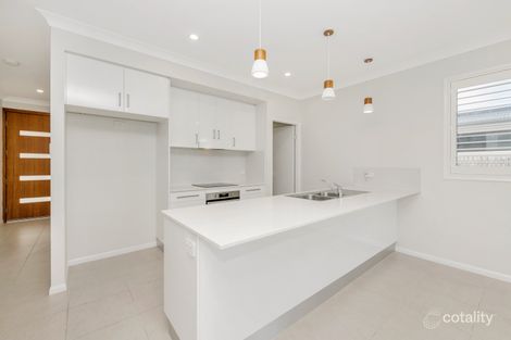 Property photo of 40 Eloise Street Mount Low QLD 4818