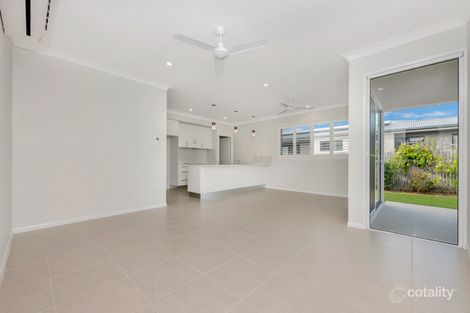 Property photo of 40 Eloise Street Mount Low QLD 4818