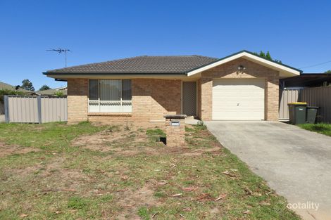 1/28 Binalong St, Young, NSW 2594
