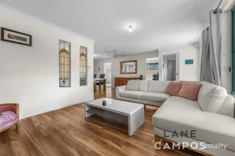 Property photo of 4 Rollicker Court Wallsend NSW 2287