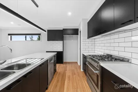 Property photo of 1/15 Columbia Crescent Traralgon VIC 3844