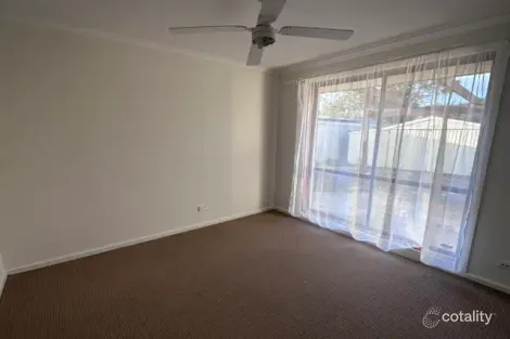 Property photo of 10 London Court Craigmore SA 5114