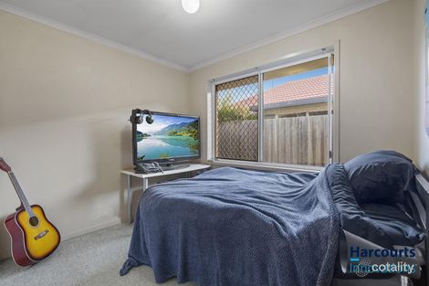 Property photo of 9 Waterdown Drive Elanora QLD 4221