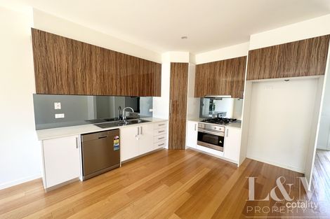 Property photo of 2/32 Park Street Pascoe Vale VIC 3044