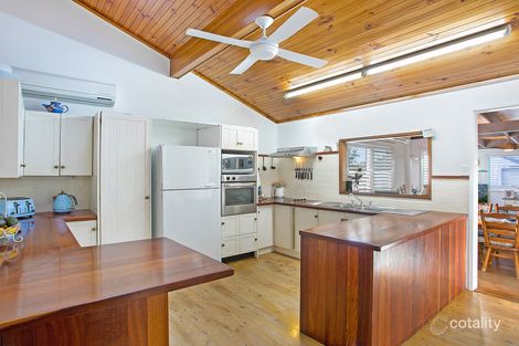 Property photo of 32 Bridge Avenue Chain Valley Bay NSW 2259