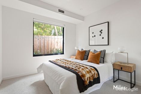 Property photo of 2/198 Lower Heidelberg Road Ivanhoe East VIC 3079