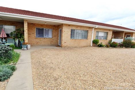 Property photo of 2/32 Higgins Avenue Wagga Wagga NSW 2650