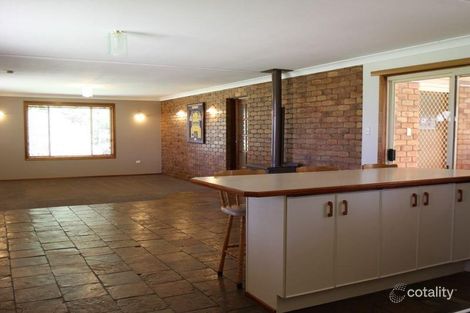 Property photo of 16 Cawdor Road Highfields QLD 4352