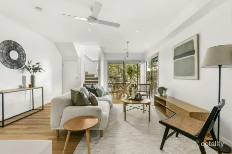 Property photo of 3/43 Campbell Terrace Wavell Heights QLD 4012