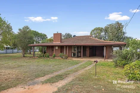 56 Mathoura St, Mathoura, NSW 2710