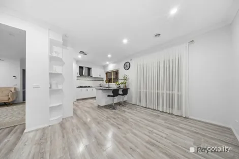 Property photo of 9 Cascade Way Hallam VIC 3803