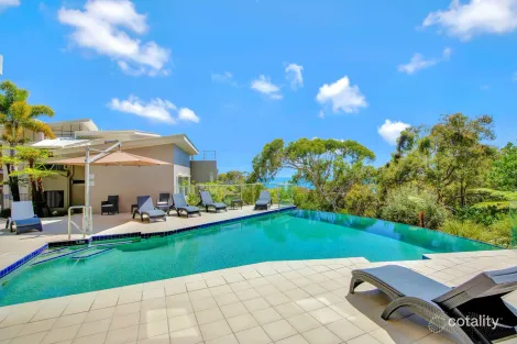 Property photo of 3/103 Cooloola Drive Rainbow Beach QLD 4581