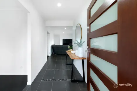 Property photo of 11 Hetchy Street Upper Coomera QLD 4209