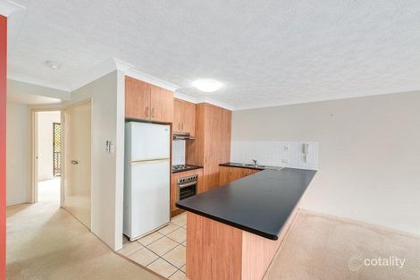 Property photo of 2/25 Walton Street Southport QLD 4215