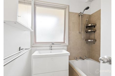 Property photo of 2 Pemworth Close Wyoming NSW 2250