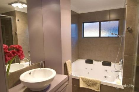 Property photo of 8 Jehu Street Port Fairy VIC 3284