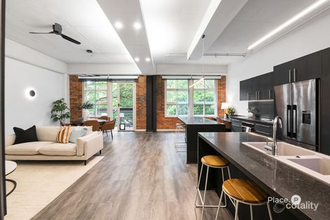 Property photo of 45/110 Macquarie Street Teneriffe QLD 4005