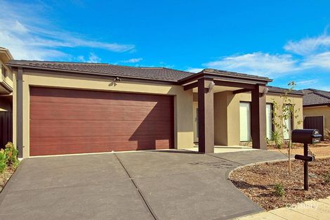 Property photo of 19 Poplar Boulevard Tarneit VIC 3029