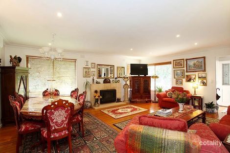 Property photo of 24 Lyall Road Berwick VIC 3806