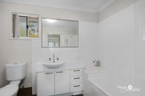 Property photo of 6/30-42 Fleet Drive Kippa-Ring QLD 4021