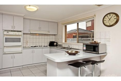 Property photo of 2/72 Parkside Avenue Keilor East VIC 3033