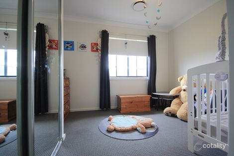Property photo of 27 Runyon Street Spring Farm NSW 2570