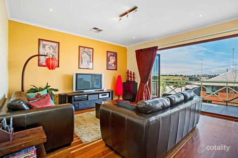 Property photo of 2/21 Fisher Parade Ascot Vale VIC 3032