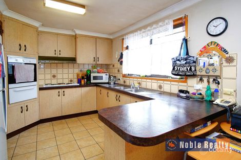 Property photo of 7 Murray Avenue Forster NSW 2428
