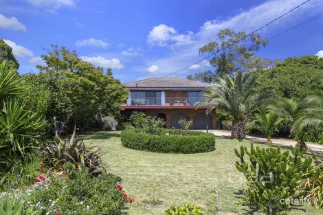 Property photo of 11 Hillman Avenue McCrae VIC 3938