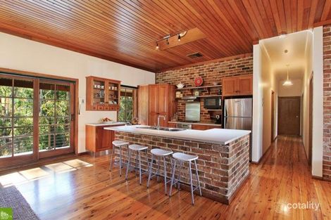 Property photo of 37 Stones Road Mount Kembla NSW 2526