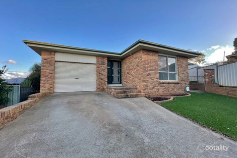 Property photo of 3 Brocade Place Young NSW 2594