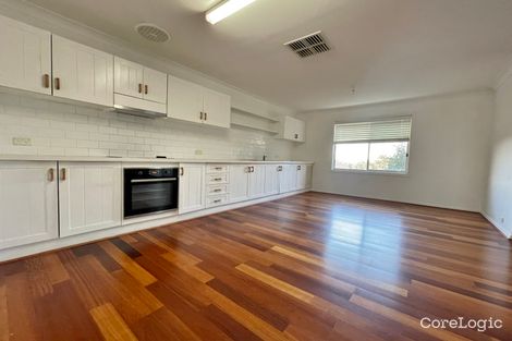 Property photo of 3 Brocade Place Young NSW 2594