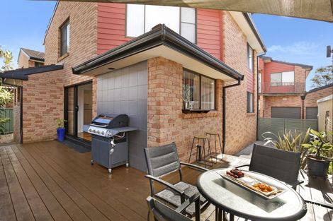 Property photo of 11/35 Kembla Street Wollongong NSW 2500
